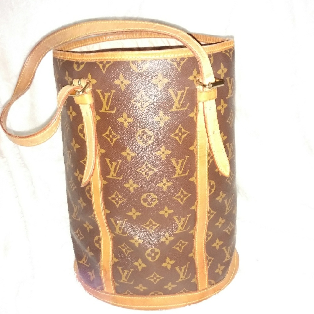 Authentic Louis Vuitton Bucket Purse